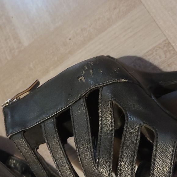 Bcbg heels size 8 - Picture 3 of 5